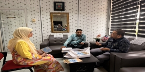 Kunjugan Mesra dan Perbincangan Kolaborasi